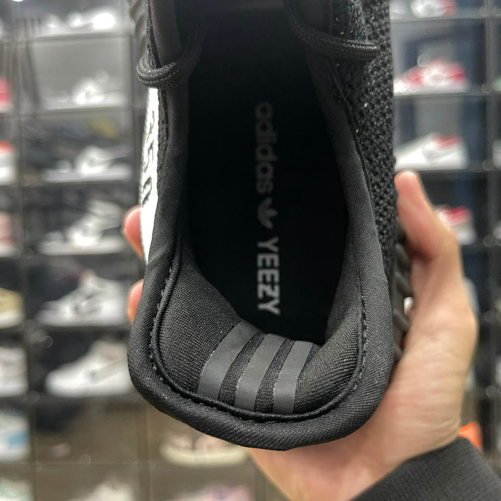 Giày Yz350 Oreo, Yz 350 Đen Kẻ Trắng Hàng Cao Cấp Đế Nén Hạt Chuẩn - Than.Shoes