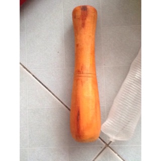 chày đâm bằng gỗ1c