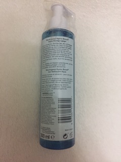 Sữa rửa mặt Neutrogena