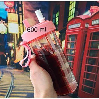 Bình đựng nước 2 ngăn kèm ống hút