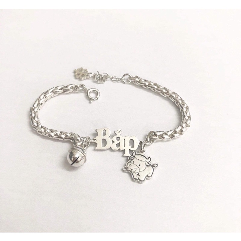 Lắc bạc khắc tên con yêu