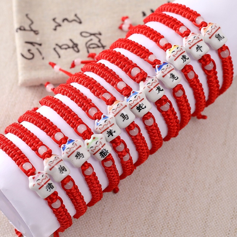 Vòng Tay Chỉ đỏ Mèo thần tài May Mắn