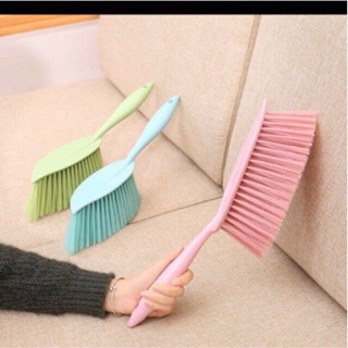 Chổi quyét bụi, thảm, chiếu,sô pha, cầu thang đa năng hình lá