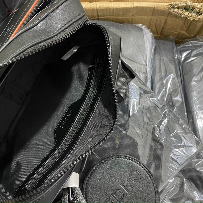 TÚI NAM pe.dro  VUÔNG KÈM TÚI TRÒN NHỎ