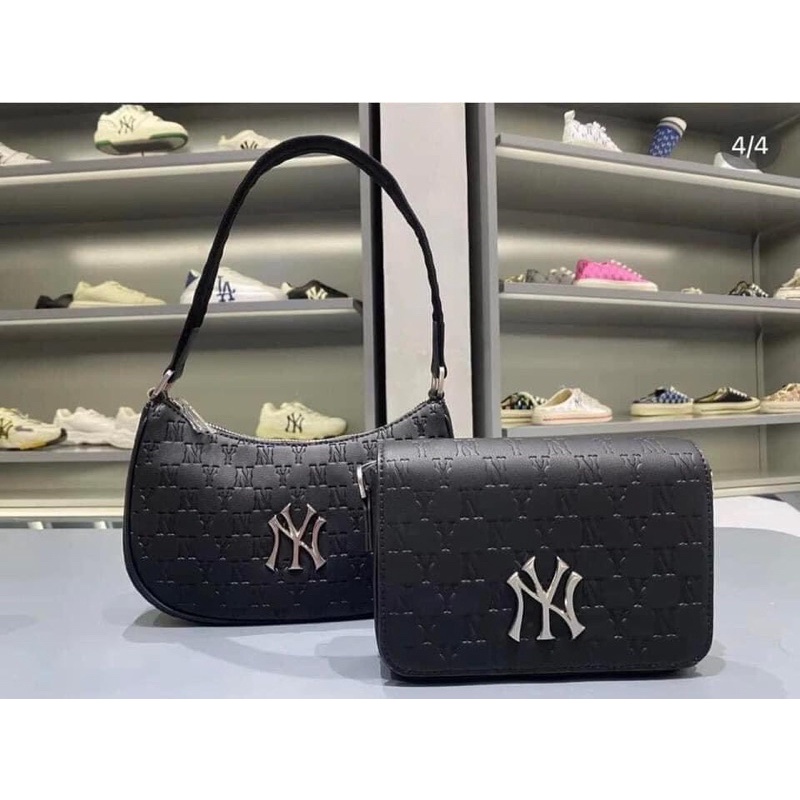 Túi kẹp nách MLB Hono Monogram da bản 2022