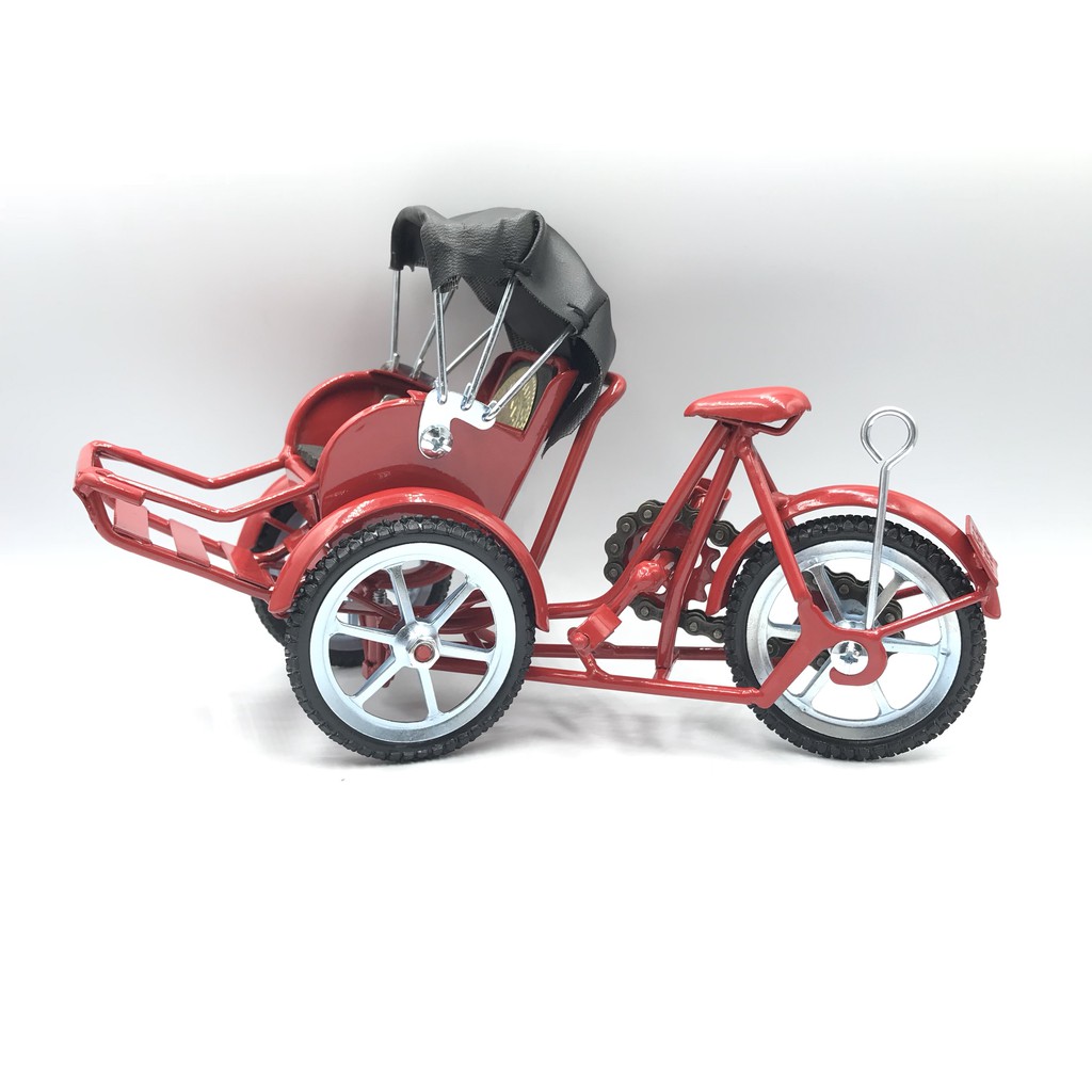 Mô Hình Xe Xích Lô Sắt kim loại - Màu Đỏ - Quà Tặng