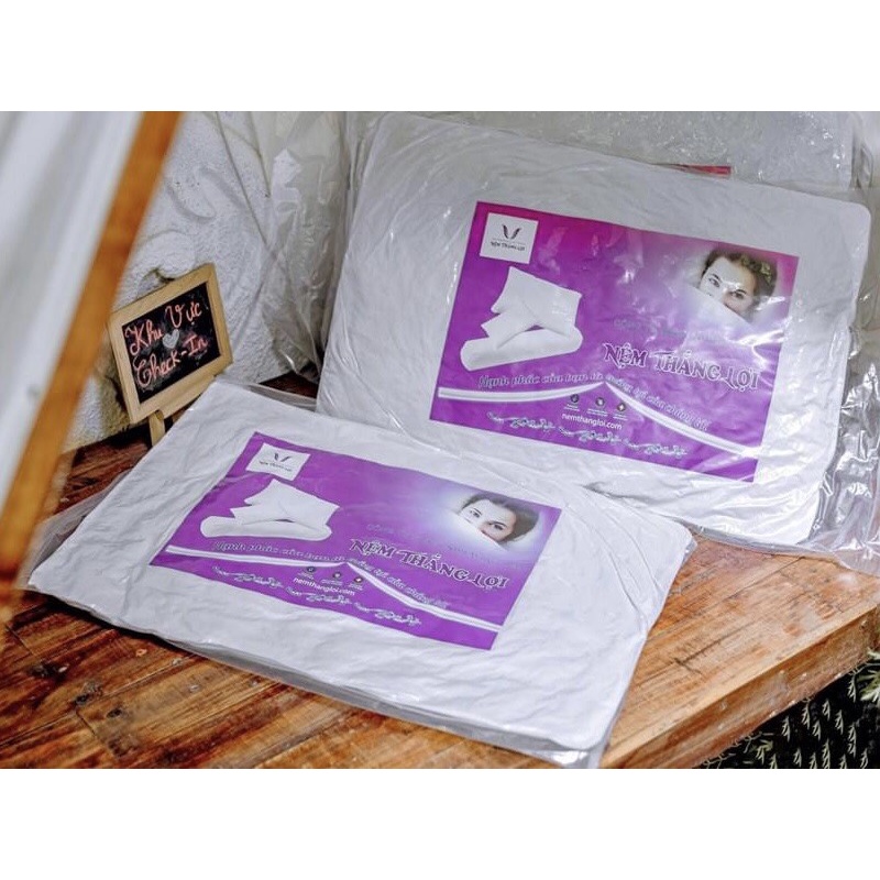Gối bông gòn Thắng Lợi, Chính hãng 100% polyester do Công ty Thắng Lợi sản xuất. Giặt được bằng tay và máy