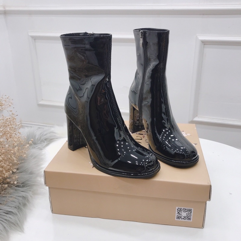 Bốt nữ Boots cao cổ mũi tròn da bóng gót trụ vuông cao 9p hàng cao cấp fullbox