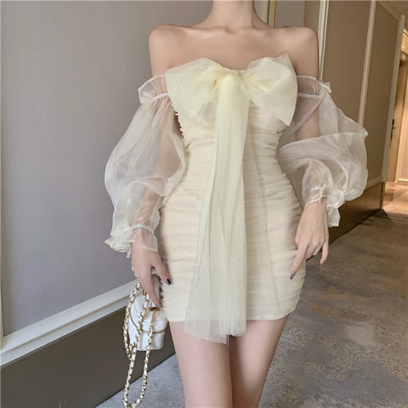 Đầm Trễ Vai Tay Dài Phối Nơ Nữ Tính