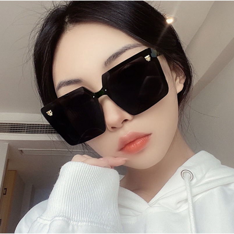 (KIQI-FASHION) COD Kính Mát Gọng Tròn Lớn Chống Tia Uv400 Họa Tiết Da Báo Thời Trang Cho Nữ
