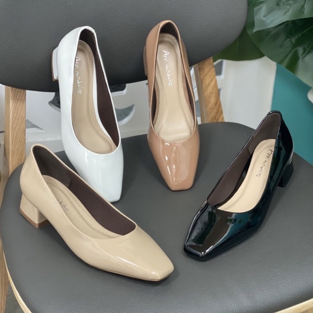 Giày cao gót 3 phân mũi vuông Annmodels gót vuông chất liệu xi bóng cao cấp kiểu dáng bassic phong cách công sở_A3005XB