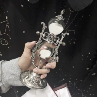 (Ảnh thật) Đồng hồ cát trang trí Phù Thuỷ, Bàn Tarot🌙🦋
