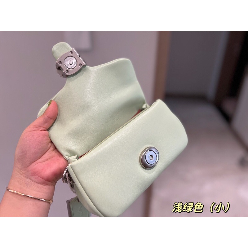 Túi đeo chéo/đeo vai da thật màu trơn chữ C Coach Pillow Tabby cao cấp màu xinh trẻ trung