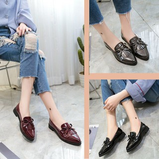 Giày lười cho nữ kiểu mũi nhọn