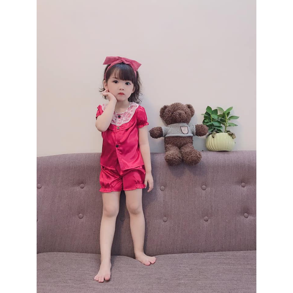 Bộ ngủ Pijama phi lụa cổ ren cho bé gái từ 8kg đến 25kg