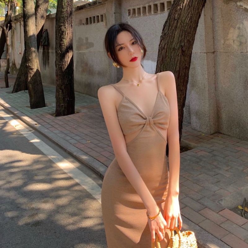 Đầm Hai Dây Cut Eo Siêu Tôn Dáng