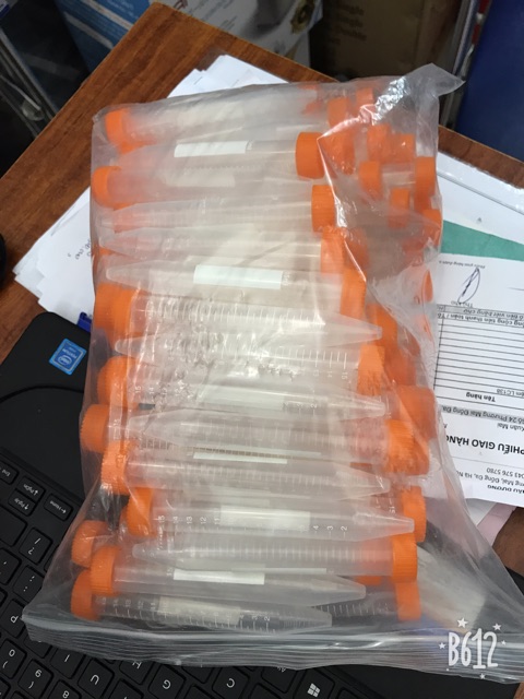 Ống nghiệm quay máy li tâm dung tích 15ml( bịch túi 100 ống)