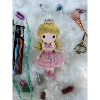 Búp bê bằng len handmade