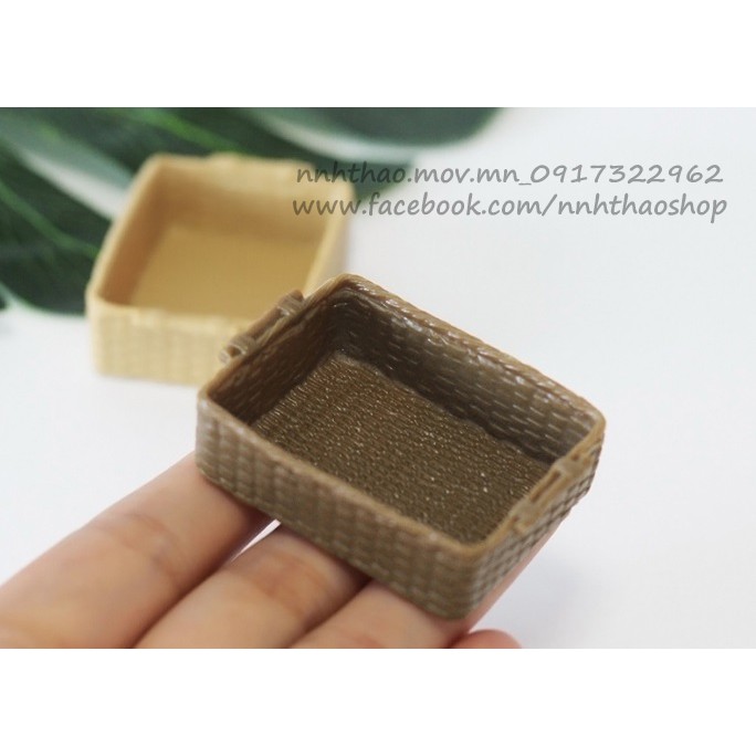 Miniature_Rổ nhựa chữ nhật (1:12 1:6)