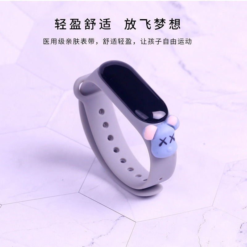 Đồng hồ thông minh vòng tay Miband 6 thể dục thao chính hãng giá rẻAXQT