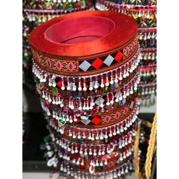 Mũ đội - mũ mông - hoa văn dệt của người hmong - hàng tinh xảo sắc nét loại 1