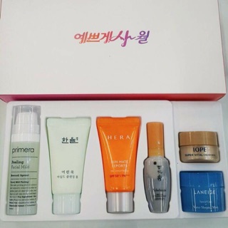 Bộ dưỡng da 6 món AMORE PACIFIC