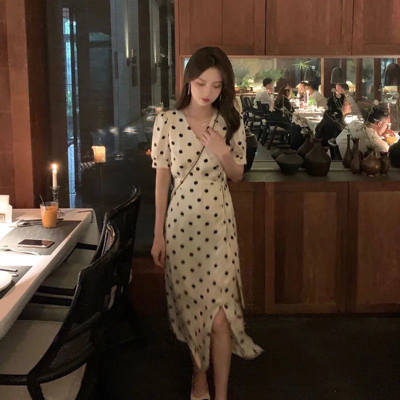 Đầm Cổ Chữ V Họa Tiết Chấm Bi Thiết Kế Mới Thời Trang Mùa Hè Theo Phong Cách Pháp Cho Nữ