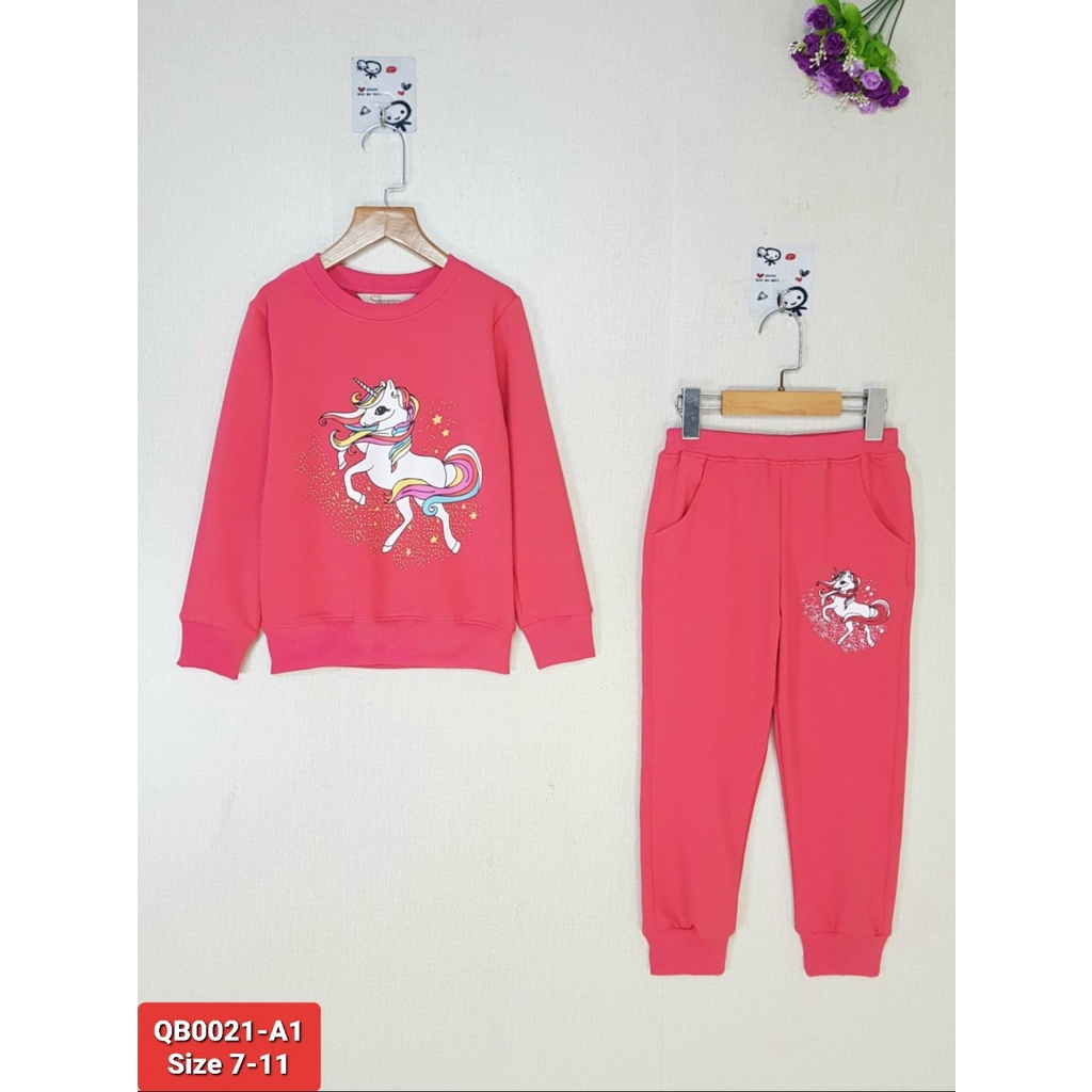 QB0021-A1 - Bộ nỉ da cá dài tay , bé gái , in ngựa PONY , màu hồng cam , size nhỡ 7t-11t - hàng Made in Vietnam
