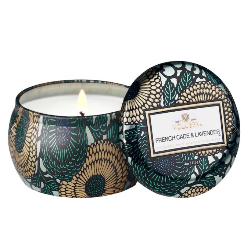 Nến thơm VOLUSPA French Cade &amp; Lavender Decorative Tin Candle