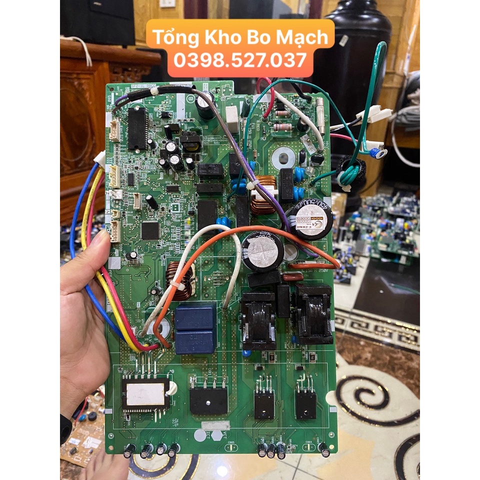 Bo Mạch Dàn Nóng DAIKIN INVERTER RKQ50SVM4 VÀ RKQ50SVM4