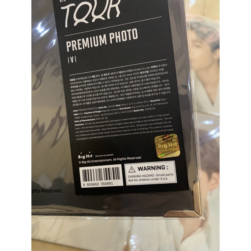 Premium Photo BTS MAP OF THE SOUL Tour - Khung ảnh BTS MOTS 7