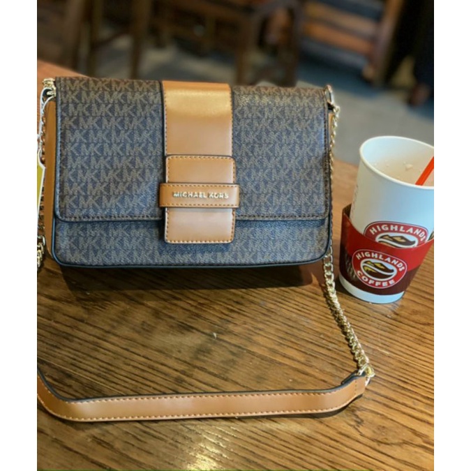 TÚI ĐEO VAI MK NẮP GẶP SIZE 24CM