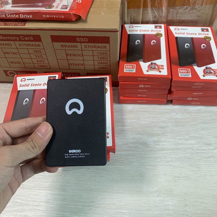 Ổ cứng SSD 120GB EEKOO - Sản phẩm chính hãng - Bảo hành 36 tháng - Lỗi 1 Đổi 1 Trong 36 Tháng