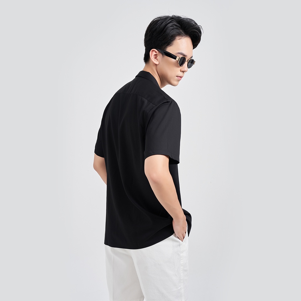 Áo Sơ Mi Nam Ngắn Tay KRIK Form Classic Rộng Rãi, Chất Vải Lụa Mềm, Thấm Hút Mồ Hôi SM0222