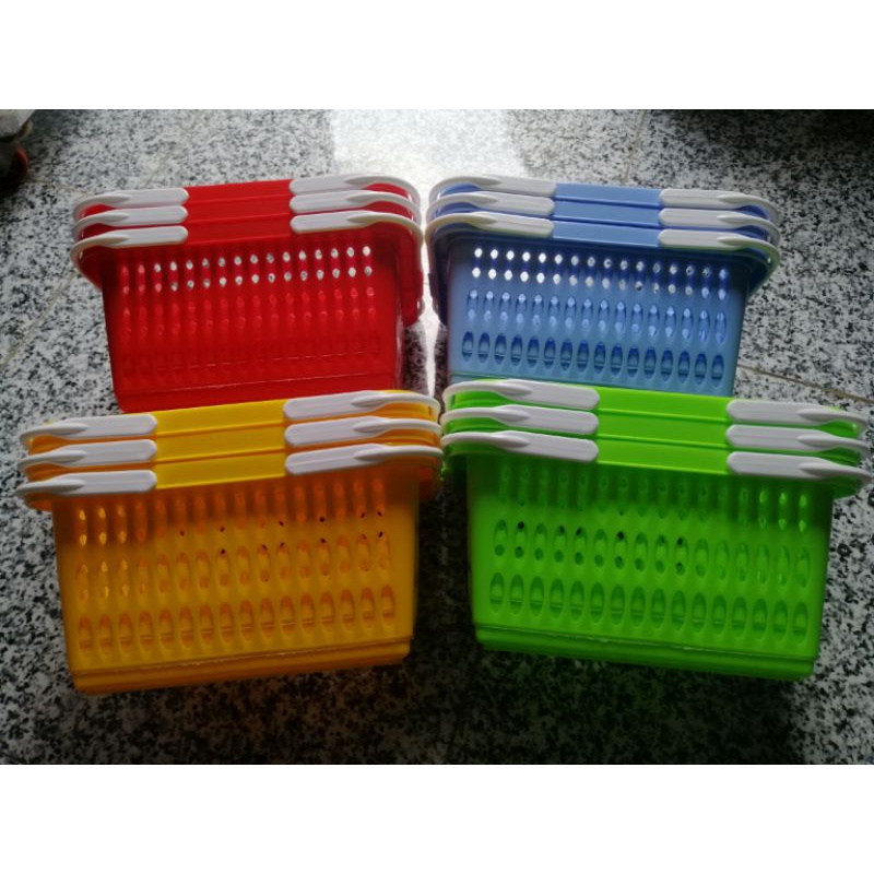 Giỏ nhựa có quai xách xinh xắn tiện lợi 24x17x12.5cm