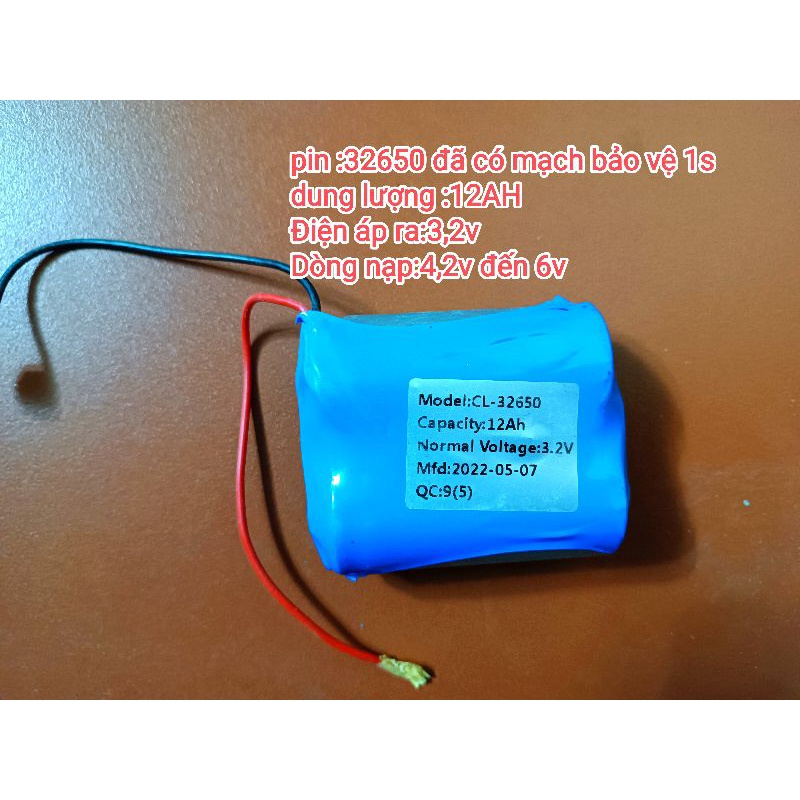 Pin đèn năng lượng mặt trời 3,2v đã có mạch bảo vệ 1s