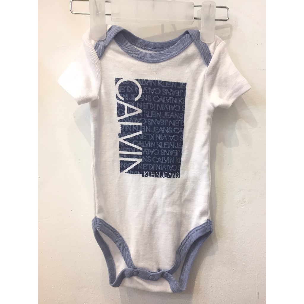 [0-3M] Bodysuit Calvin trắng vuông