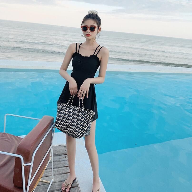 tu dungÁo tắm một mảnh nước nóng màu đỏ lưới xẻ tà kiểu mới ôm sát cơ thể nữ sinh và phần lót mỏng manh dành ch | BigBuy360 - bigbuy360.vn