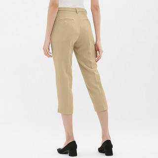 Quần tây lửng GU Beige