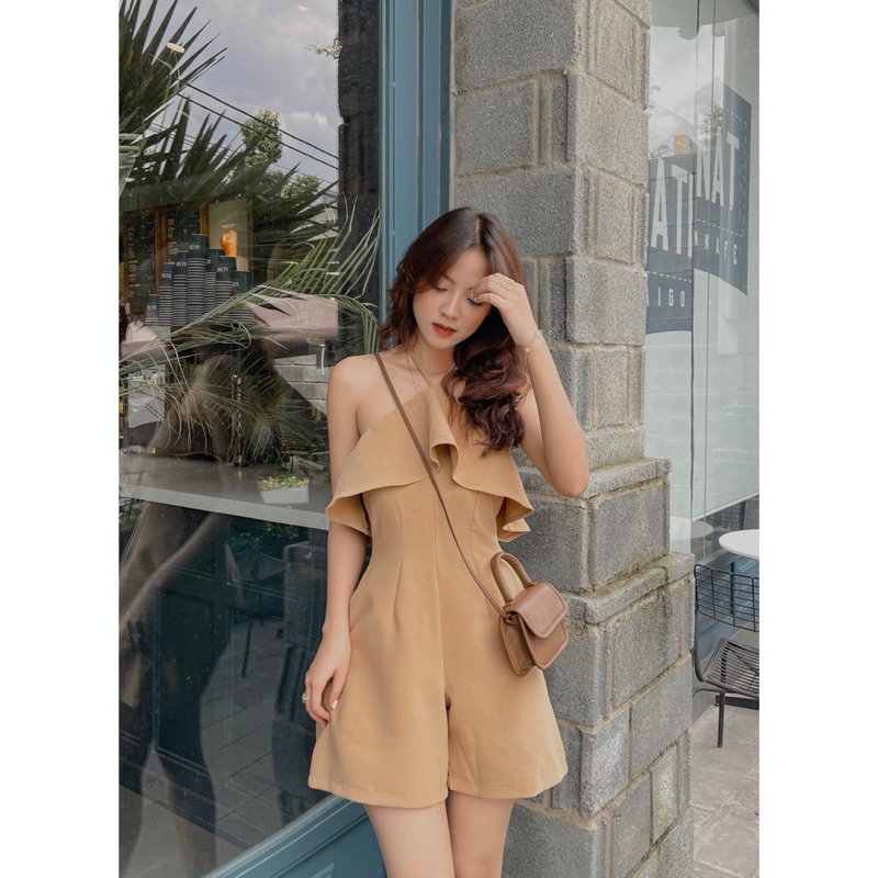 JUM SHORT CỔ YẾM BÈO TRƯỚC