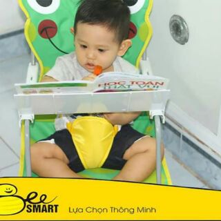 Ghế ăn dặm ếch xanh Beesmart