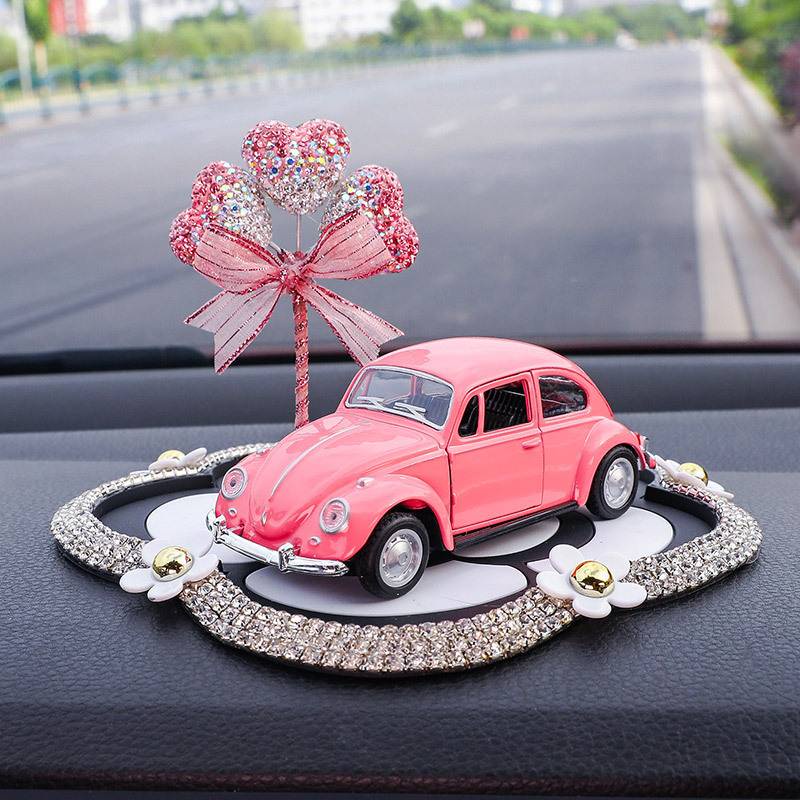 Set Ô Tô Beetle Cổ Điển Và Trùm Bóng Đính Đá Trang Trí Taplo Ô Tô Cao Cấp, Nước Hoa Ô Tô