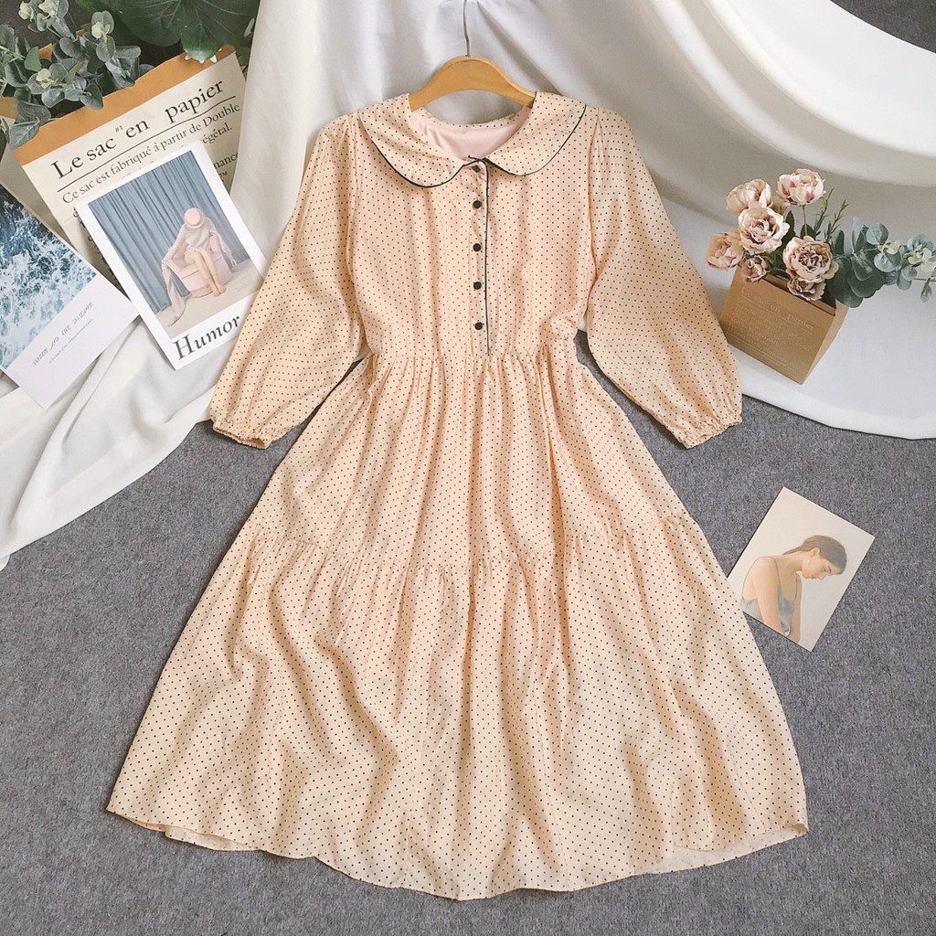 Đầm babydoll nude cổ sen chấm bi tay lỡ