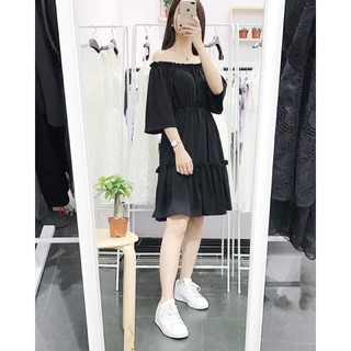 Váy trễ vai đuôi cá màu đen