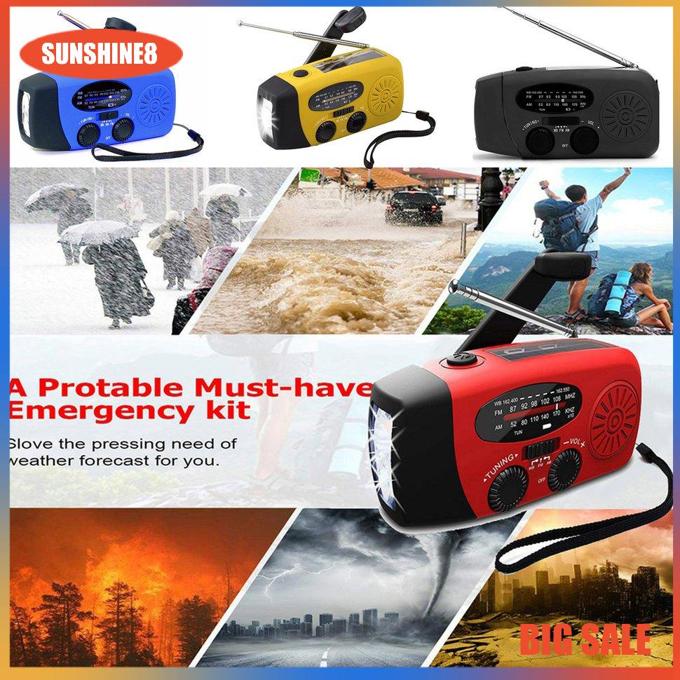 Đài radio cầm tay có đèn LED sử dụng năng lượng mặt trời