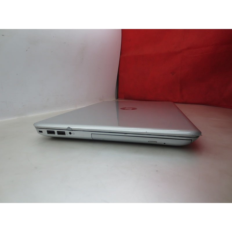 Laptop Cũ HP Pavilion 15-AU010WM/ CPU Core i7-6500U Ram 8GB/ Ổ Cứng SSD 240GB/ VGA NVIDIA GeForce 940MX/ LCD 15.6'' inch