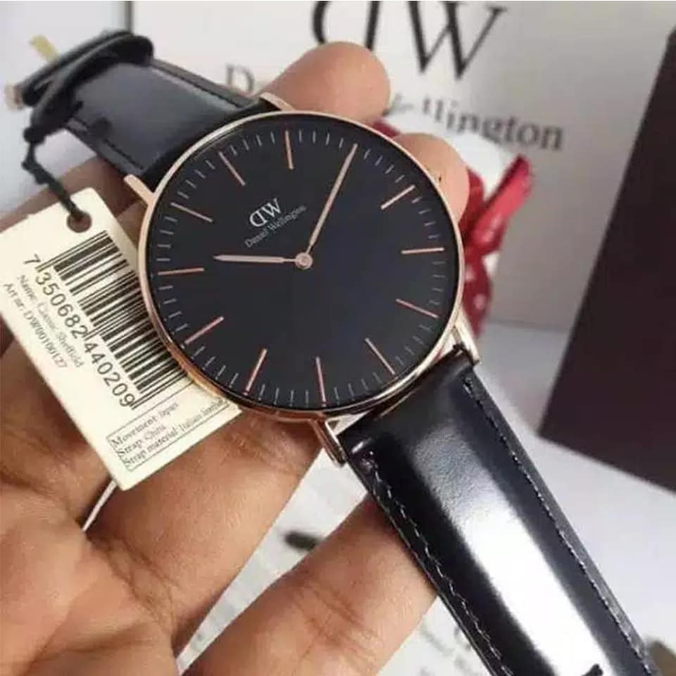 Đồng Hồ Dây Da Màu Đen D./.W CLASSIC SHEFFIELD Đủ Size Cho Nam Và Nữ