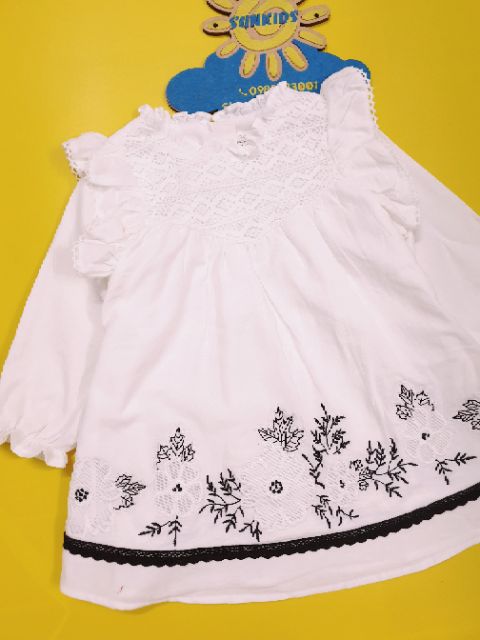 Dress cánh tiên trắng thêu hoa thô đũi