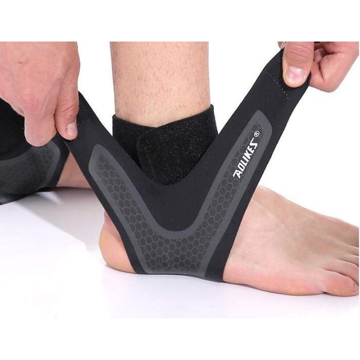 Băng gót chân chống lật sơ mi