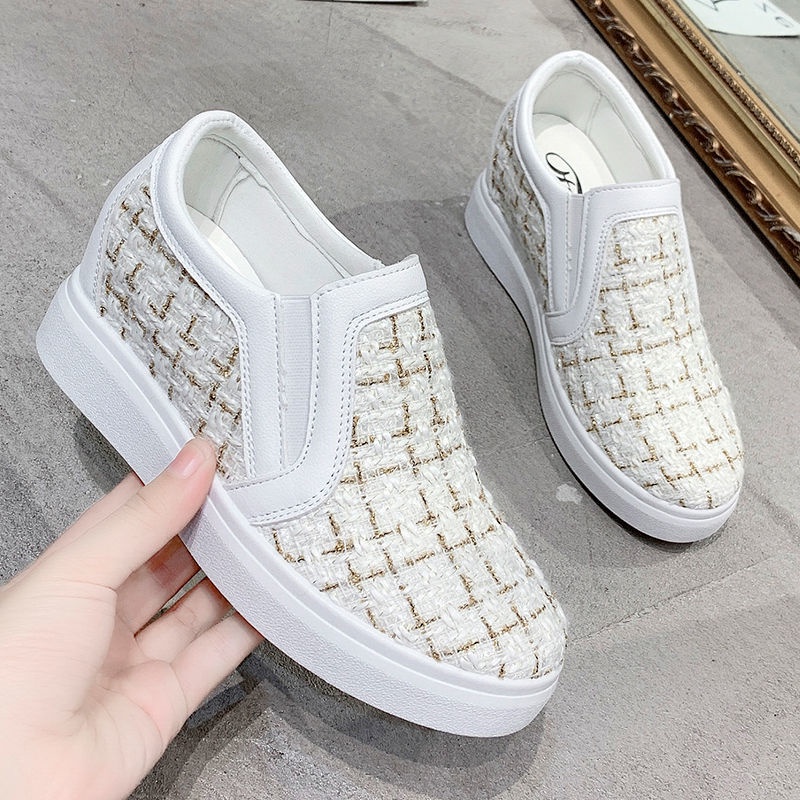Giày lười đế xuồng mũi tròn thiết kế mới thời trang cho nữ